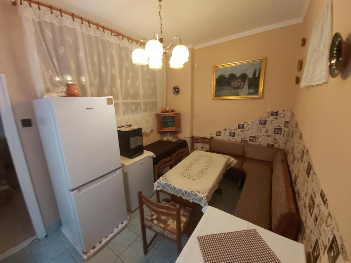 Var-Lak Vendeghaz Szendro Екстериор снимка